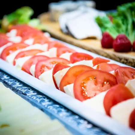 Mauritius & Therme Hotel 4*