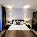Mauritius & Therme Ξενοδοχείο Κολωνία